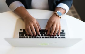 实测辅助“老友圈麻将开挂是真的吗”开挂(透视)辅助教程