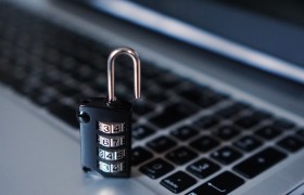 玩家秒懂“中至二人麻将开挂神器下载”详细开挂玩法