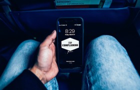 开挂辅助工具“哈哈跑得快开挂神器”(曝光透视必备猫腻)