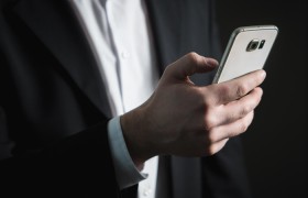 实测辅助“手机麻将输钱可以找群主吗”(曝光透视必备猫腻)