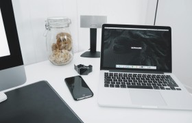 开挂辅助工具“微乐跑得快万能开挂器苹果版”(曝光透视必备猫腻)